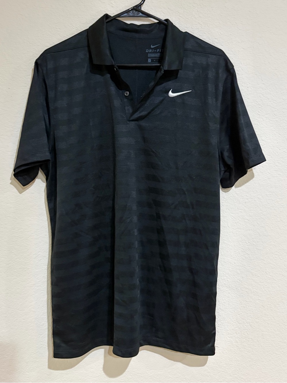 Nike Dri-FIT Men's Medium Black Geometric Pattern Golf Polo Shirt Standard Fit